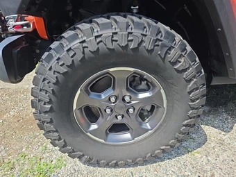 2020 Jeep Gladiator Rubicon Crew Cab Medium Bed - miniatura 8