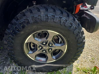2020 Jeep Gladiator Rubicon Crew Cab Medium Bed - miniatura 9