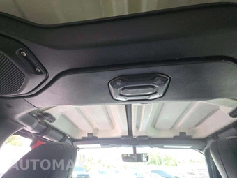2020 Jeep Gladiator Rubicon Crew Cab Medium Bed - miniatura 8