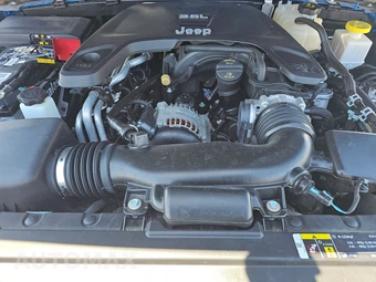 2020 Jeep Gladiator Rubicon Crew Cab Medium Bed - miniatura 15