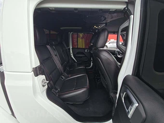 2020 Jeep Gladiator Rubicon Crew Cab Medium Bed - miniatura 13