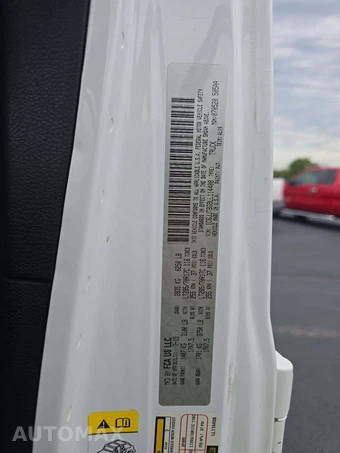 2020 Jeep Gladiator Rubicon Crew Cab Medium Bed - miniatura 2