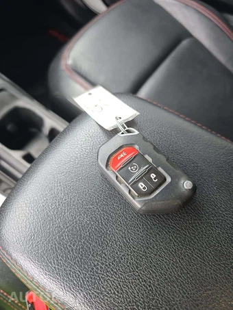 2020 Jeep Gladiator Rubicon Crew Cab Medium Bed - miniatura 5