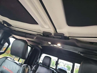 2020 Jeep Gladiator Rubicon Crew Cab Medium Bed - miniatura 11