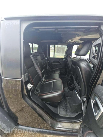 2020 Jeep Gladiator Rubicon Crew Cab Medium Bed - miniatura 16