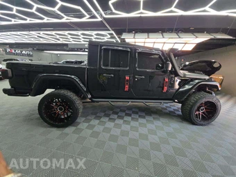 2020 Jeep Gladiator Rubicon Crew Cab Medium Bed - miniatura 4