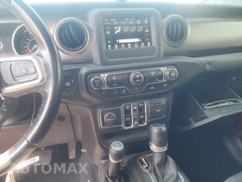 2020 Jeep Gladiator S Edition Crew Cab Medium Bed - miniatura 11