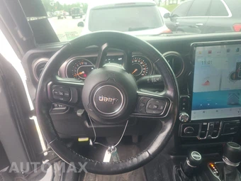 2020 Jeep Gladiator S Edition Crew Cab Medium Bed - miniatura 10