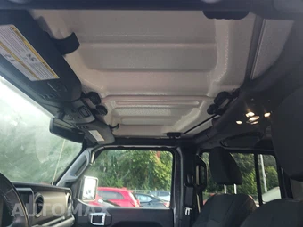 2020 Jeep Gladiator S Edition Crew Cab Medium Bed - miniatura 17