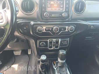 2020 Jeep Gladiator S Edition Crew Cab Medium Bed - miniatura 7