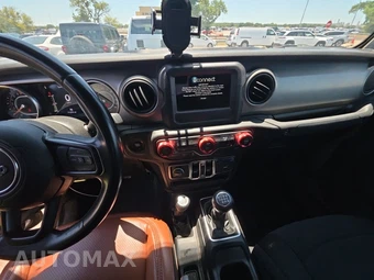 2020 Jeep Gladiator S Edition Crew Cab Medium Bed - miniatura 5