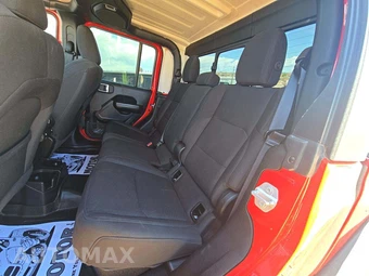 2020 Jeep Gladiator S Edition Crew Cab Medium Bed - miniatura 13