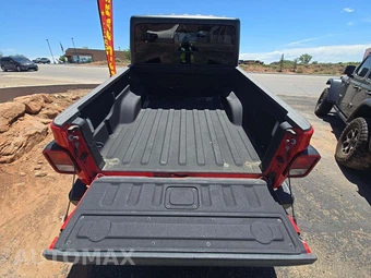 2020 Jeep Gladiator S Edition Crew Cab Medium Bed - miniatura 14