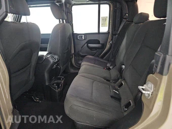 2020 Jeep Gladiator S Edition Crew Cab Medium Bed - miniatura 13