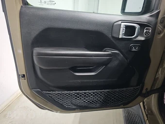 2020 Jeep Gladiator S Edition Crew Cab Medium Bed - miniatura 9