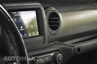 2020 Jeep Gladiator S Edition Crew Cab Medium Bed - miniatura 12
