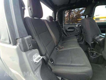 2020 Jeep Gladiator Sport Crew Cab Medium Bed - miniatura 16