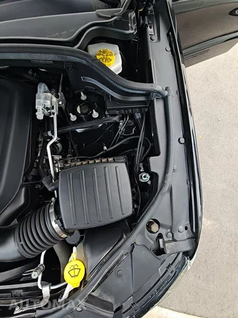 2020 Jeep Grand Cherokee Altitude - miniatura 23