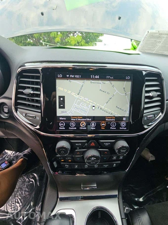 2020 Jeep Grand Cherokee Altitude - miniatura 24