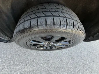 2020 Jeep Grand Cherokee Altitude Edition - miniatura 19
