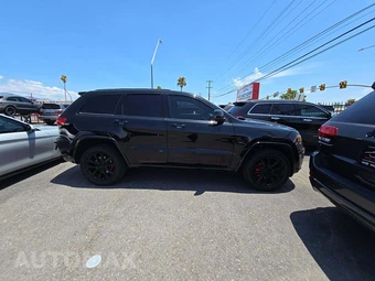 2020 Jeep Grand Cherokee Altitude Edition - miniatura 4