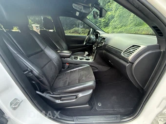2020 Jeep Grand Cherokee Altitude Edition - miniatura 16