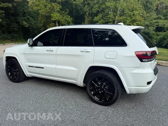 2020 Jeep Grand Cherokee Altitude Edition - miniatura 3