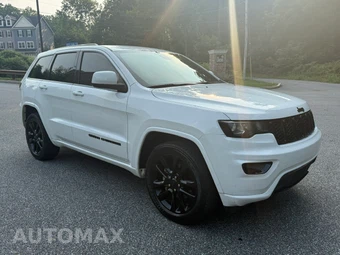 2020 Jeep Grand Cherokee Altitude Edition - miniatura 8