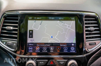 2020 Jeep Grand Cherokee Altitude Edition - miniatura 19