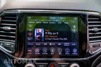 2020 Jeep Grand Cherokee Altitude Edition - miniatura 20