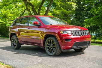 2020 Jeep Grand Cherokee Altitude Edition - miniatura 3