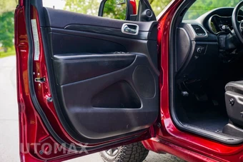 2020 Jeep Grand Cherokee Altitude Edition - miniatura 9