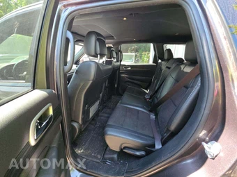 2020 Jeep Grand Cherokee Altitude Edition – miniatura 13