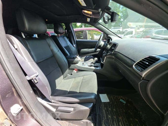 2020 Jeep Grand Cherokee Altitude Edition – miniatura 18