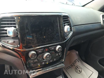 2020 Jeep Grand Cherokee Altitude Edition - miniatura 11
