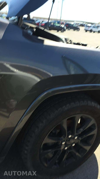 2020 Jeep Grand Cherokee Altitude Edition - miniatura 26