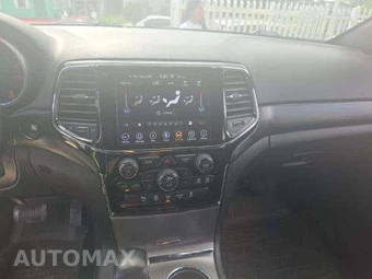 2020 Jeep Grand Cherokee Altitude Edition - miniatura 10