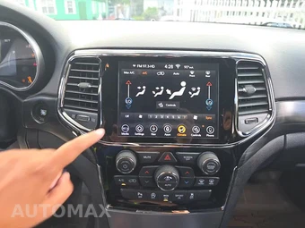 2020 Jeep Grand Cherokee Altitude Edition - miniatura 31