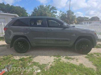 2020 Jeep Grand Cherokee Altitude Edition - miniatura 4