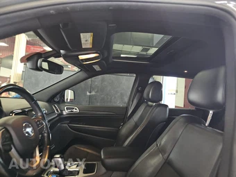 2020 Jeep Grand Cherokee Altitude Edition - miniatura 19