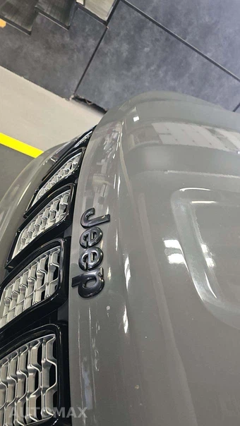 2020 Jeep Grand Cherokee Altitude Edition - miniatura 23