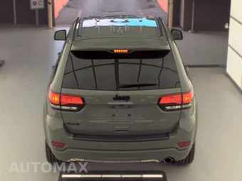 2020 Jeep Grand Cherokee Altitude Edition - miniatura 5