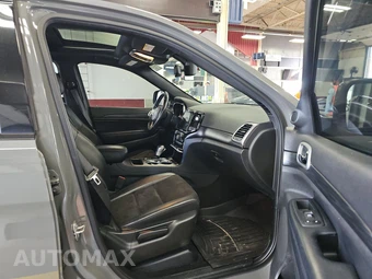 2020 Jeep Grand Cherokee Altitude Edition - miniatura 8