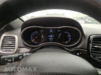 2020 Jeep Grand Cherokee Altitude Edition - miniatura 12
