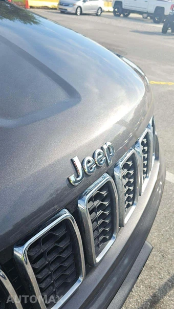 2020 Jeep Grand Cherokee E Edition – miniatura 23