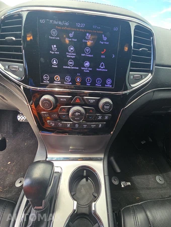 2020 Jeep Grand Cherokee High Altitude Edition - miniatura 11