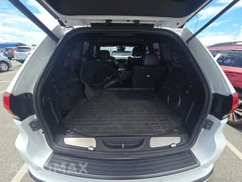 2020 Jeep Grand Cherokee High Altitude Edition - miniatura 16