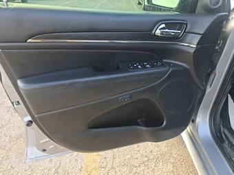 2020 Jeep Grand Cherokee High Altitude Edition - miniatura 9