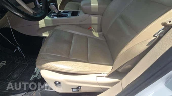 2020 Jeep Grand Cherokee Limited – miniatura 28