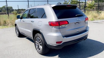 2020 Jeep Grand Cherokee Limited - miniatura 13